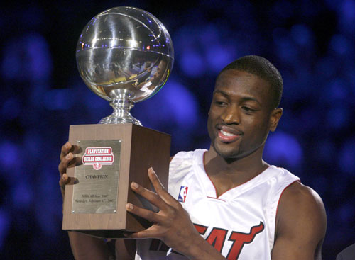 原曼联青年队球员目前正在卖蛋糕，他是小麦、拉什福德前队友（昔日曼联青训球员改行卖蛋糕，曾与小麦、拉什福德同队）