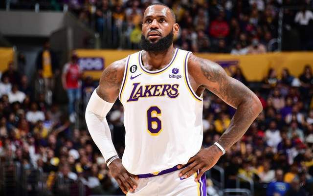 许利民：北京男篮现在问题是“软” 奥莫特去留还需后续人员的评估（许利民：北京男篮硬度不足 奥莫特去留待人员评估后再定）