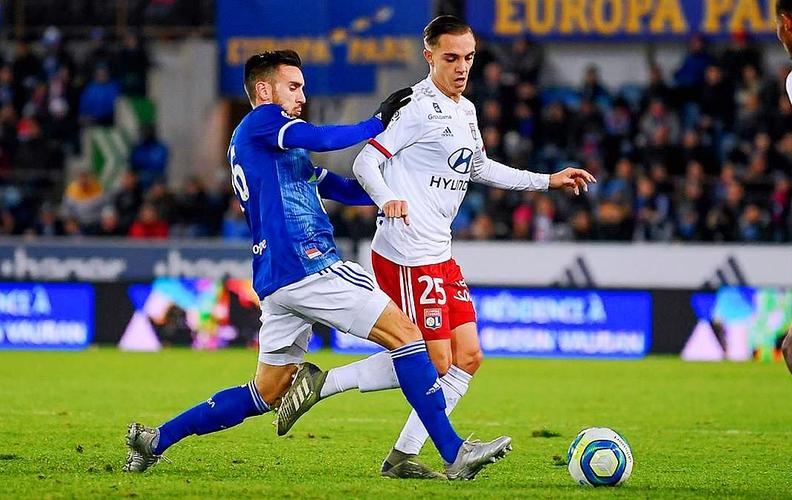 巴萨新星登场攻入制胜球（巴萨新星亮相斩获制胜一球）