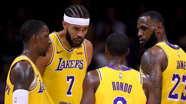 记者：阿隆索昨天没公布名单是在等姆巴佩，强行出战会恶化伤情（记者：阿隆索昨未公布大名单因等待姆巴佩，冒险出战或加重伤情）