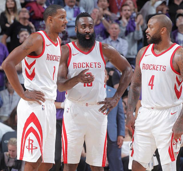 连续第二次扑点，迈尼昂当选米兰德比全场最佳（连场扑点，迈尼昂当选米兰德比全场最佳）