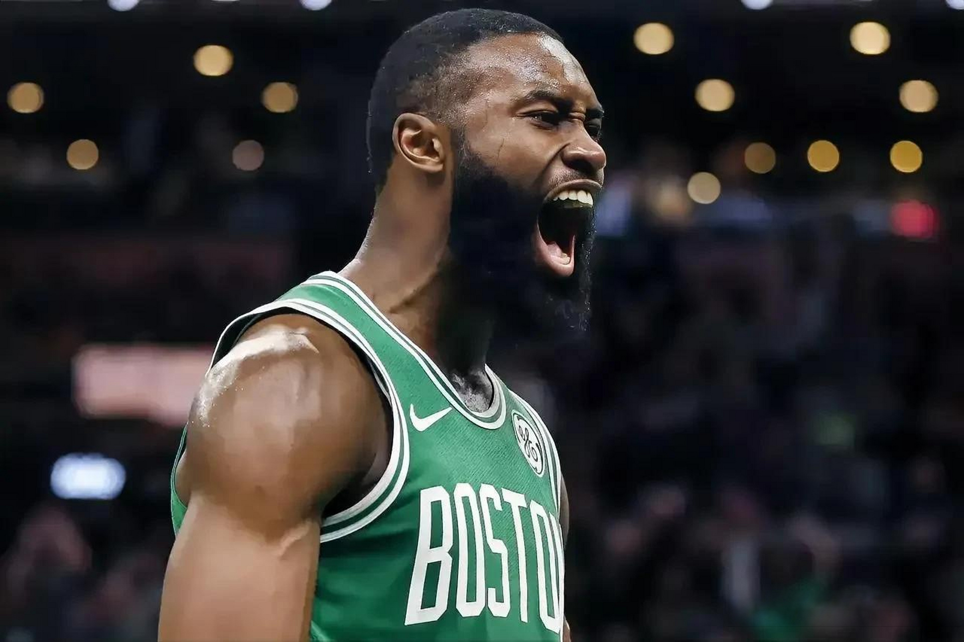 意媒：德国警方正调查以色列球迷在斯图加特演唱的歧视性歌曲（意媒称德国警方正就以色列球迷在斯图加特演唱涉嫌歧视歌曲展开调查）