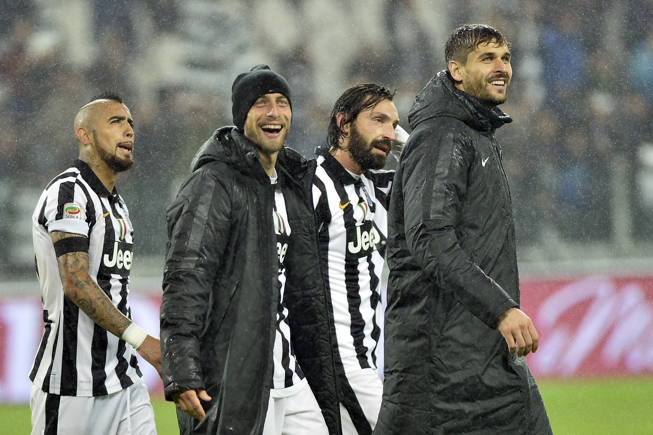 卖奖杯、卖主力、等收购，破产后的球队何去何从（从卖奖杯到甩卖主力，破产后的球队路在何方）