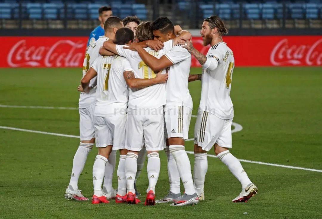 雷霆天才控卫再度刷新纪录（雷霆王牌控卫再度改写纪录）