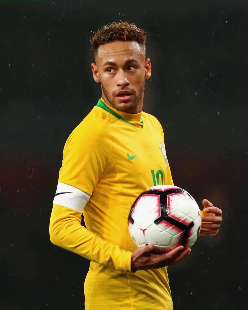 林加德合同到期，确定离开FC首尔。林皇录制视频向...（合同到期，林加德确认告别FC首尔，录制视频向球迷致谢）