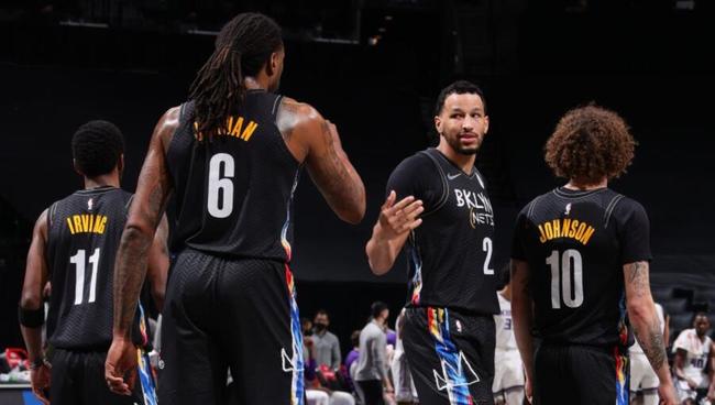 篮球篮网主帅接受采访谈战术（篮网主教练受访解析战术思路）