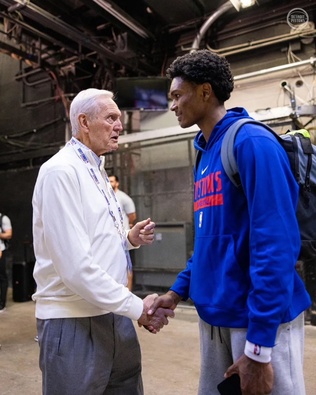 都体：尤文正在关注被穆帅盛赞的本菲卡17岁左后卫若泽-内托（都体：穆帅盛赞的17岁本菲卡左后卫若泽-内托已进入尤文视野）