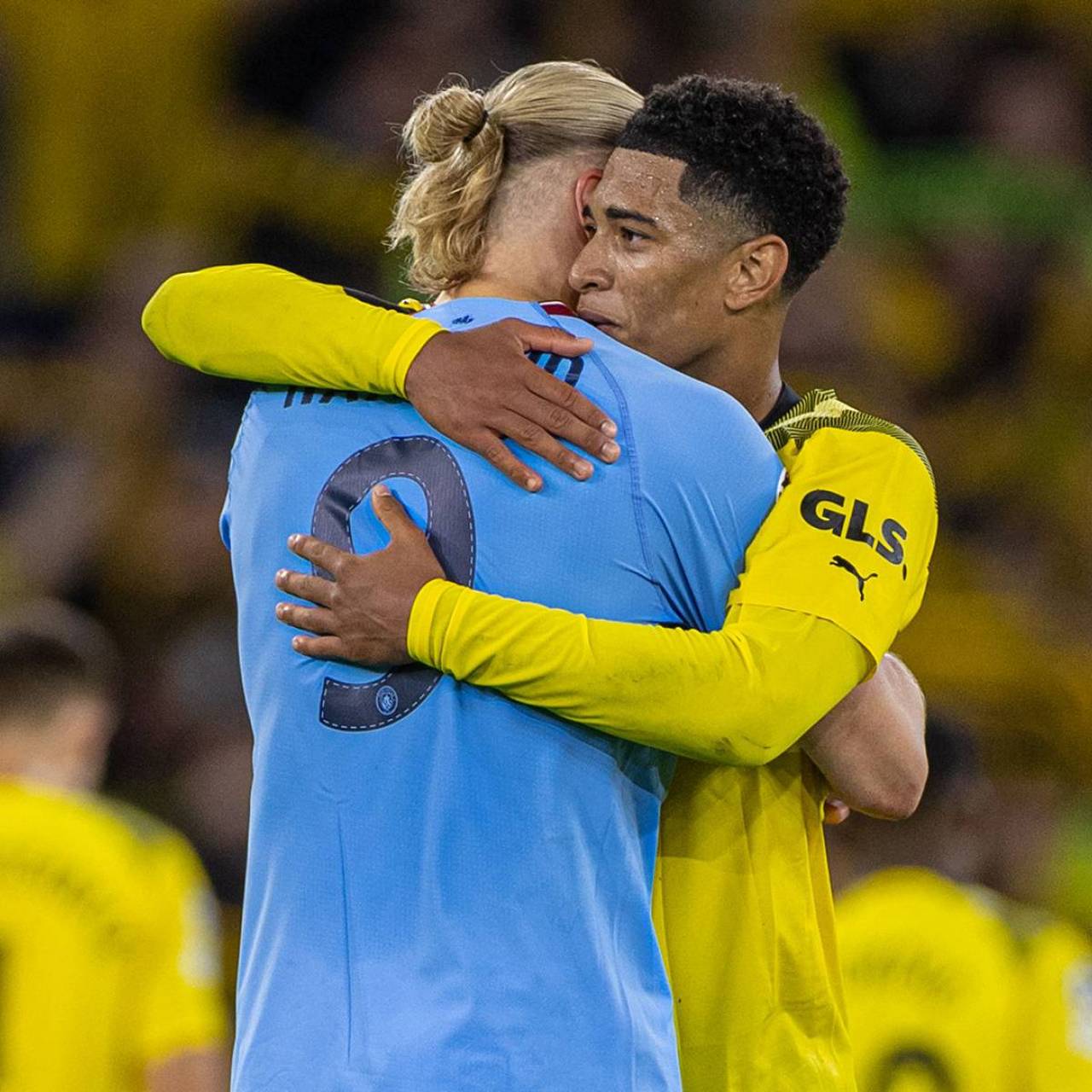 阵容不整，U22国家队今日训练仅18人参加（U22国家队阵容不齐，今日训练仅18人到场）