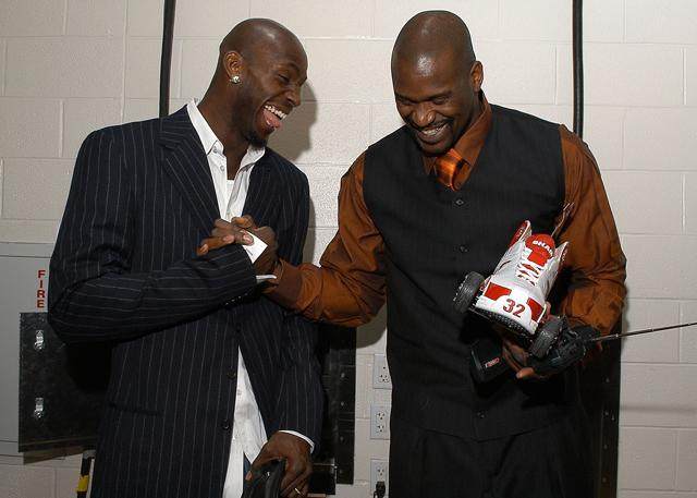 CBA历史首场潜力赛：秦子龙11分，山西27-24广厦（CBA首届潜力赛：秦子龙砍11分，山西27比24险胜广厦）